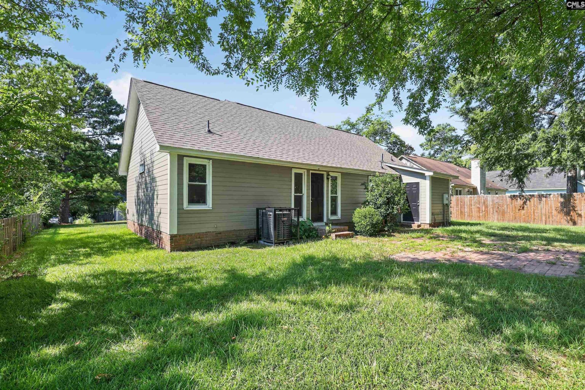 105 Castle Vale Road  Photo 4