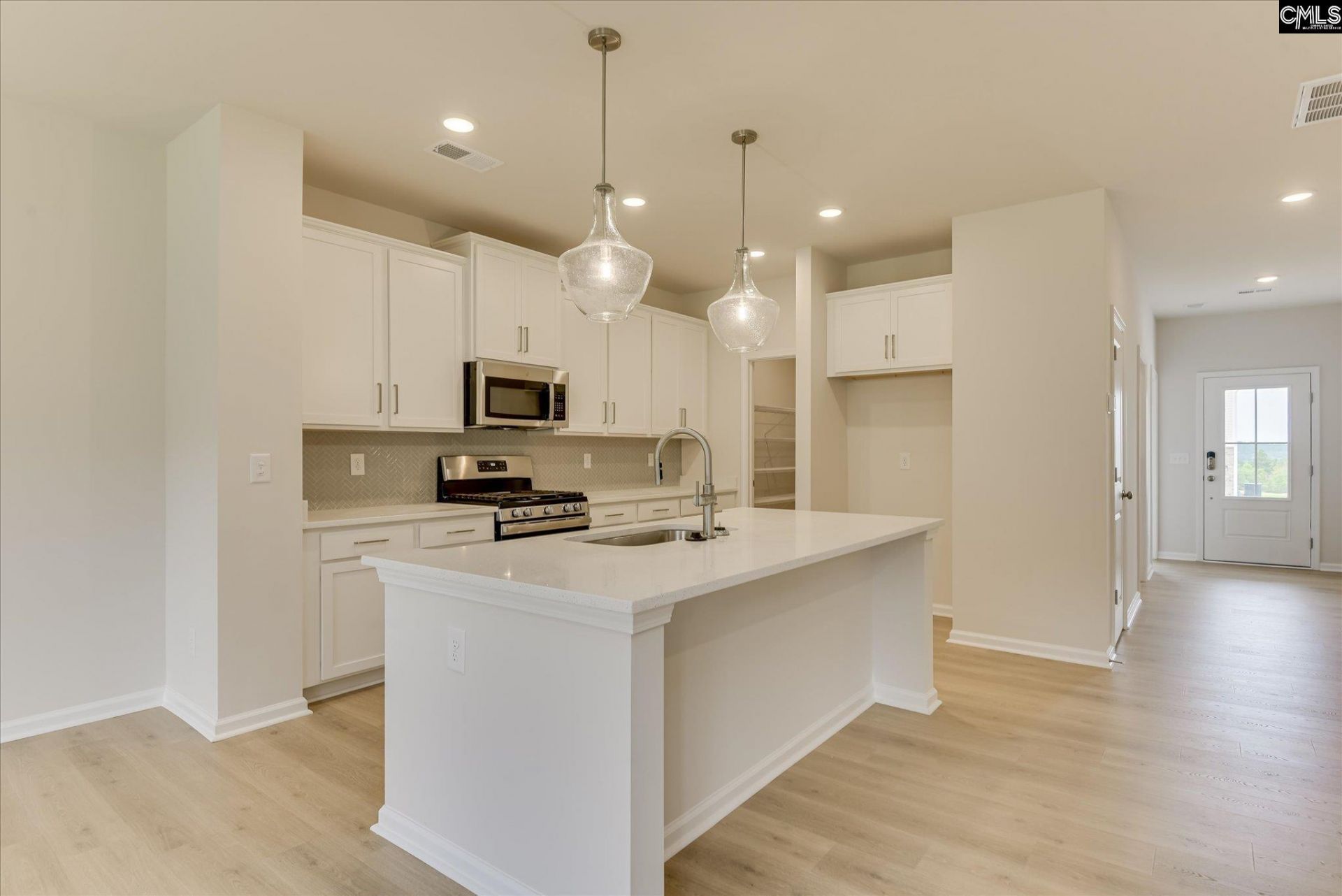 306 Summer Orchard Drive  Photo 10