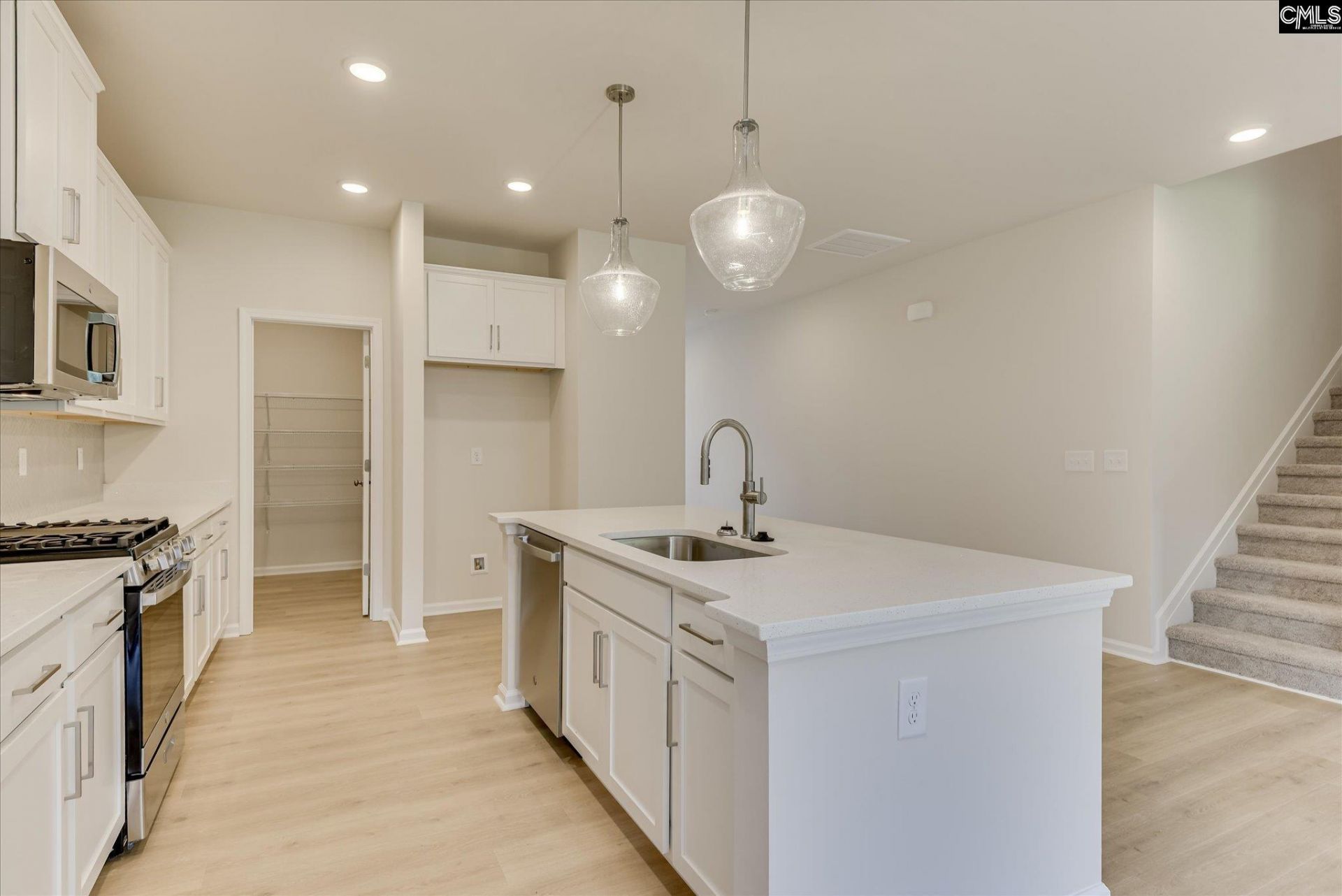 306 Summer Orchard Drive  Photo 11