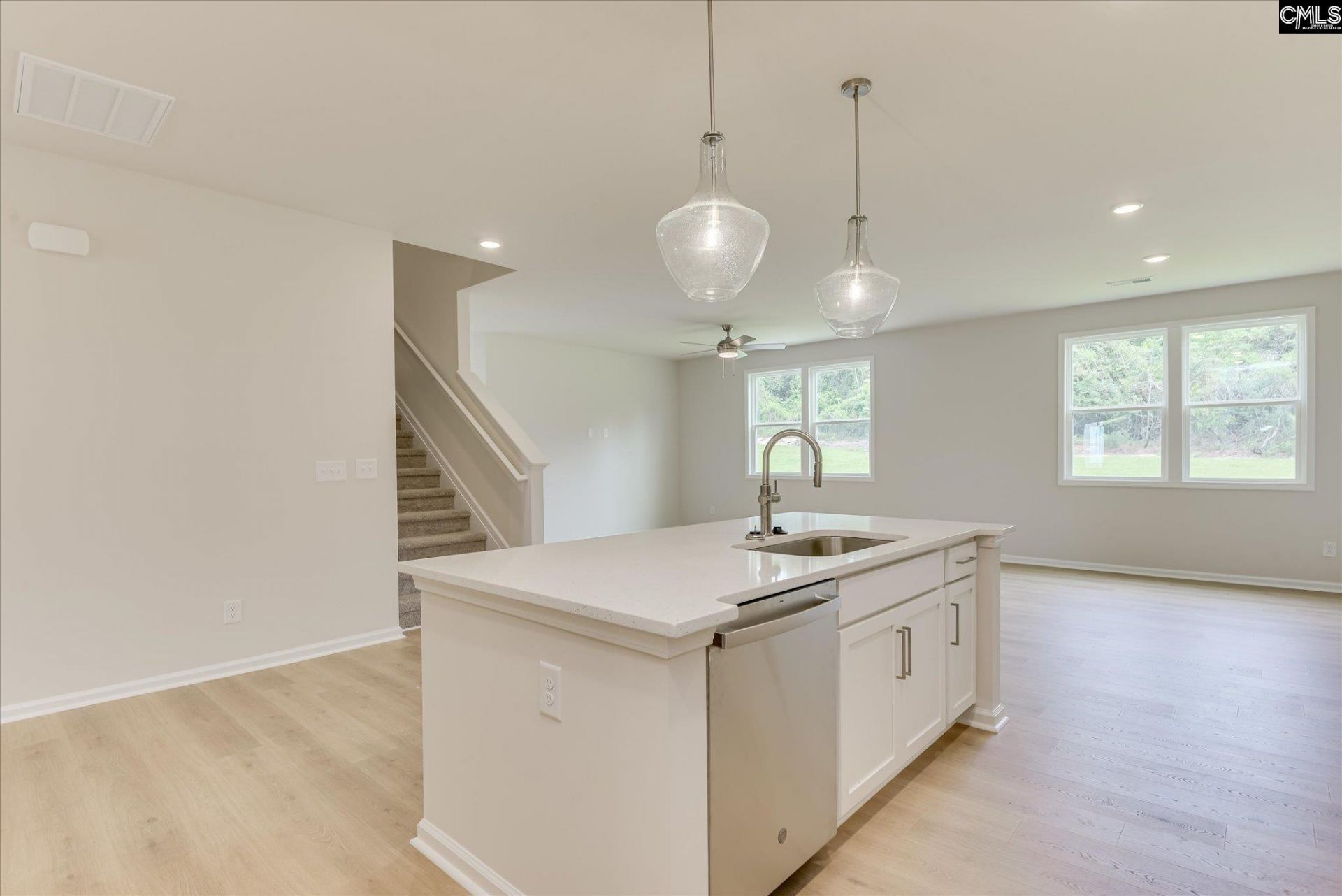 306 Summer Orchard Drive  Photo 13