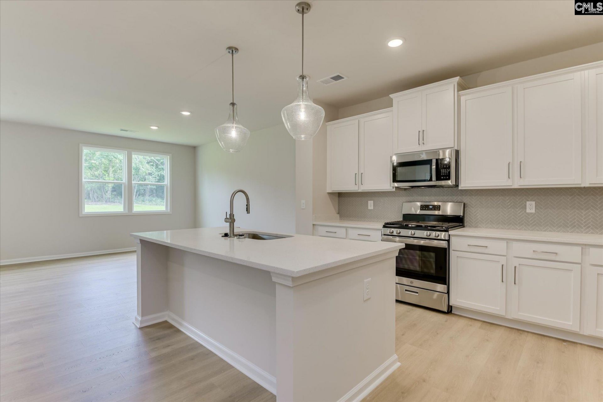 306 Summer Orchard Drive  Photo 14
