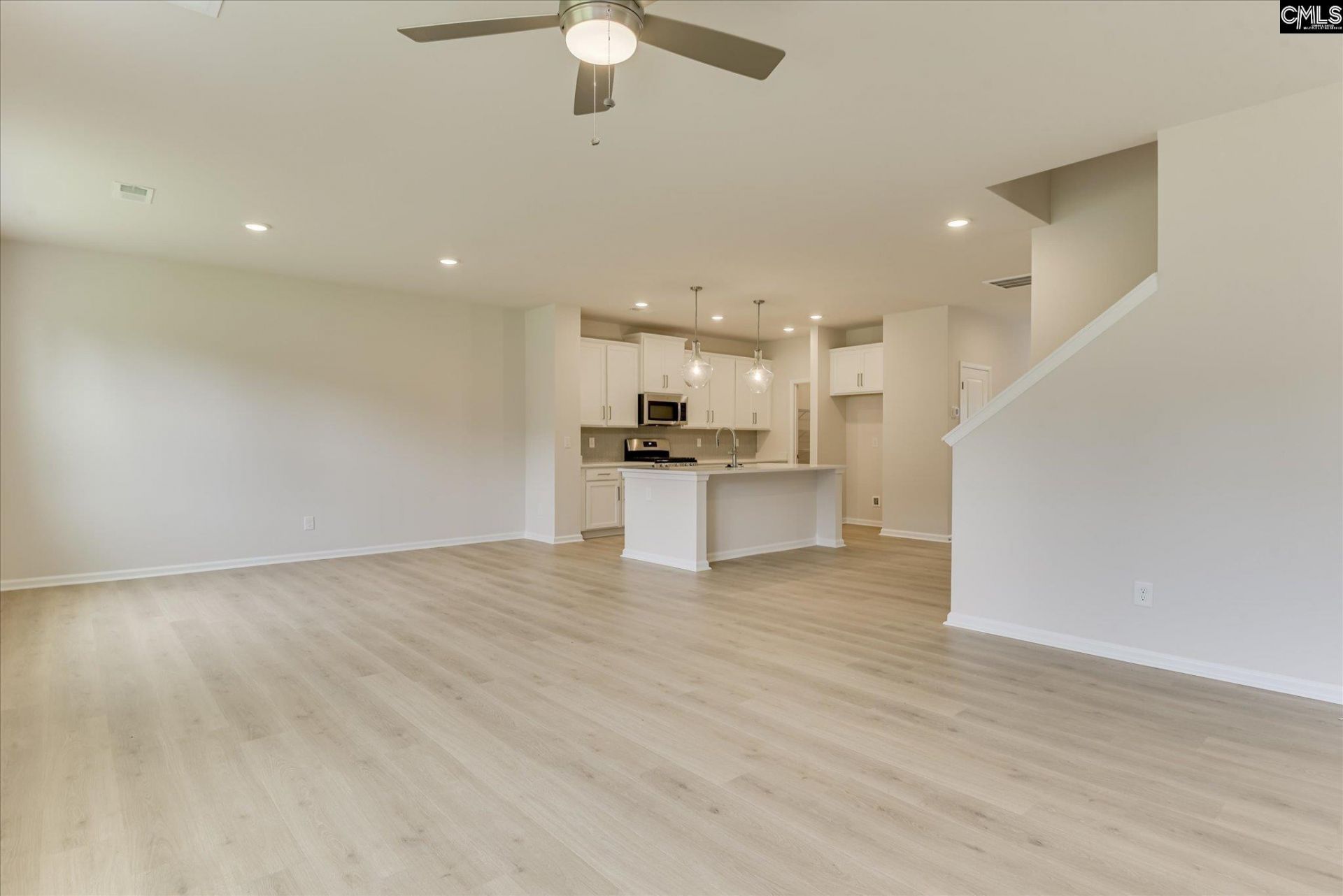 306 Summer Orchard Drive  Photo 9
