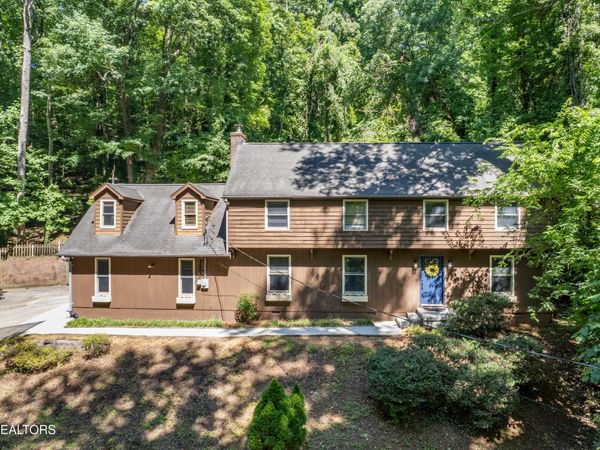 2529 Tall Pine Lane, Knoxville, TN 37920