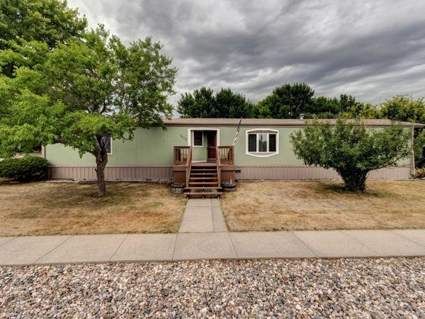 3615 Chief Drive, Rapid City, SD 57701