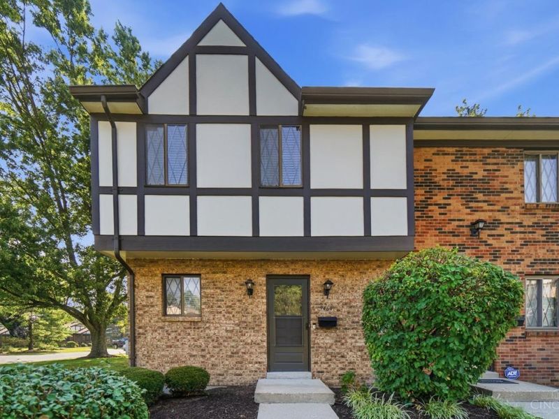 9464 Haddington Court, Colerain Township, OH 45251 Photo 1
