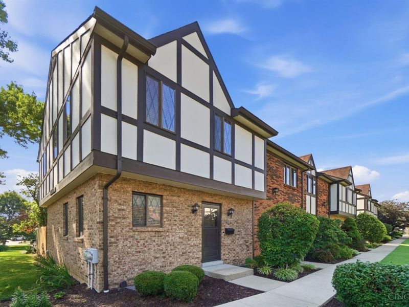 9464 Haddington Court, Colerain Township, OH 45251 Photo 3