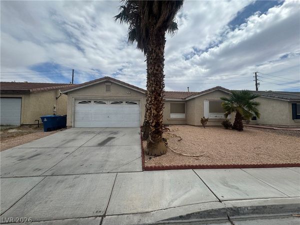 5422 Indigo Hills Street, North Las Vegas, NV 89031