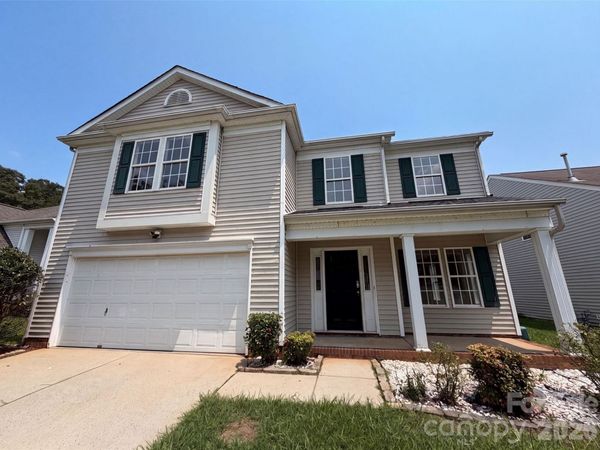 5714 Waverly Lynn Lane , Charlotte, NC 28269