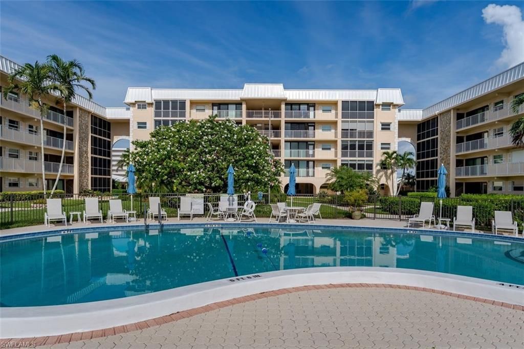 3450 Gulf Shore Blvd N, Unit 210, Naples, FL 34103 Photo