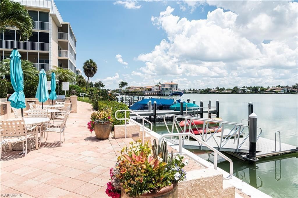 3450 Gulf Shore Blvd N, Unit 210, Naples, FL 34103 Photo