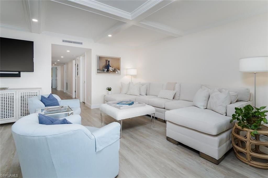3450 Gulf Shore Blvd N, Unit 210, Naples, FL 34103 Photo