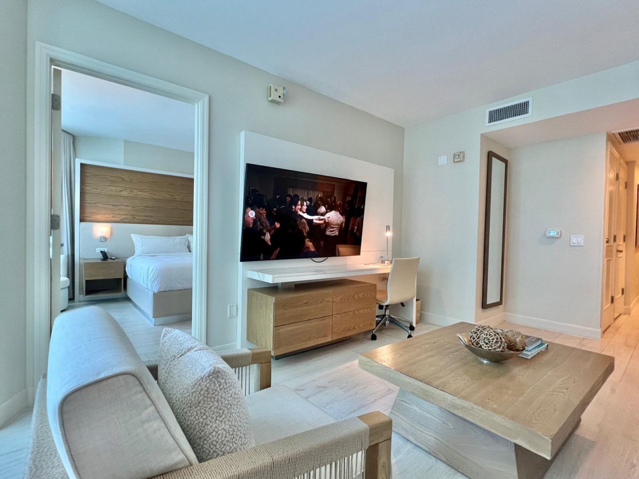505 N Fort Lauderdale Beach Boulevard, Unit 1114, Fort Lauderdale, FL 33304 Photo