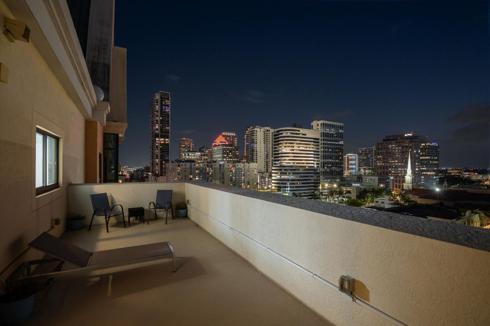 110 N Federal Highway, Unit PH 3, Fort Lauderdale, FL 33301 Photo