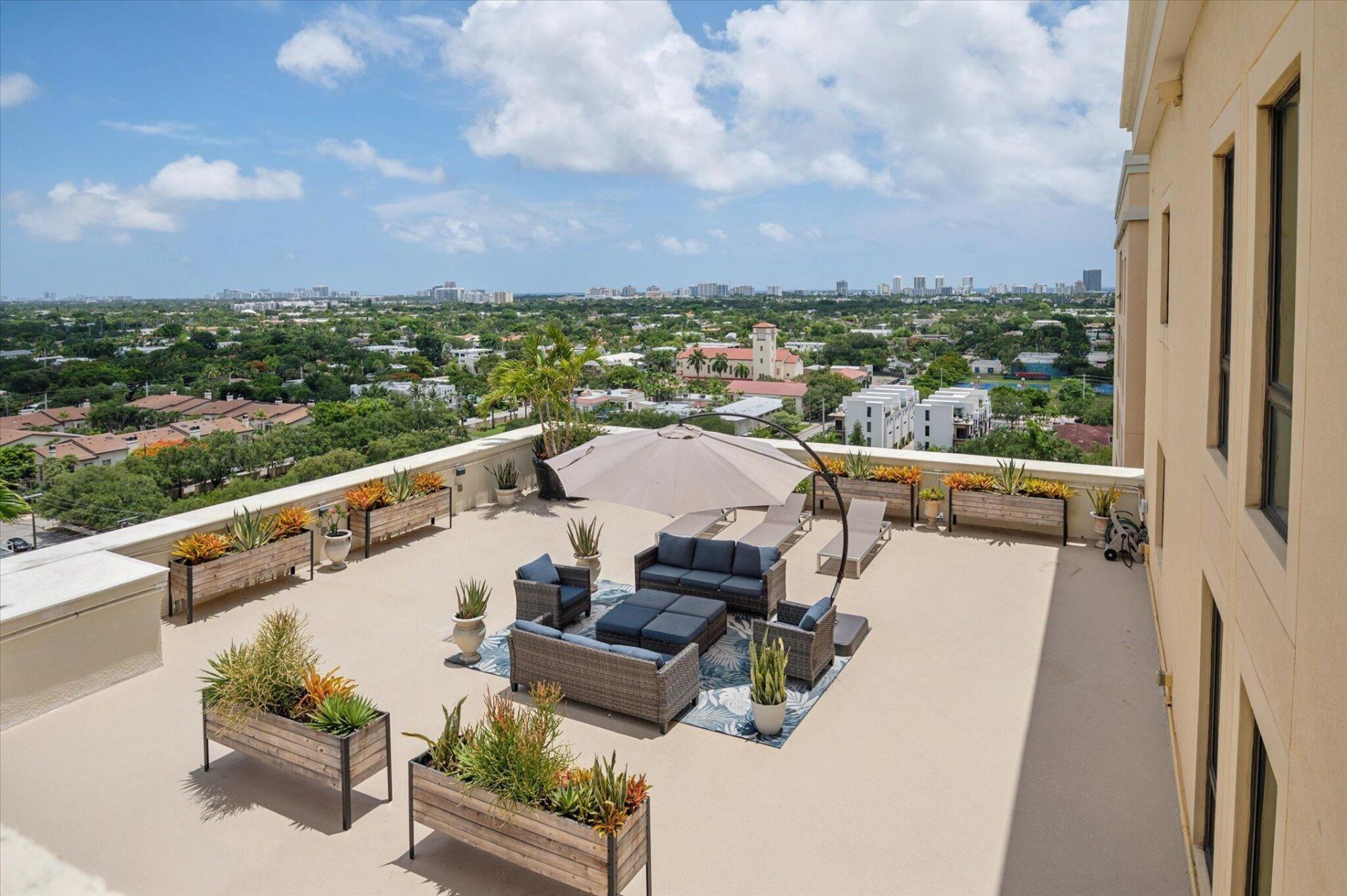 110 N Federal Highway, Unit PH 3, Fort Lauderdale, FL 33301 Photo