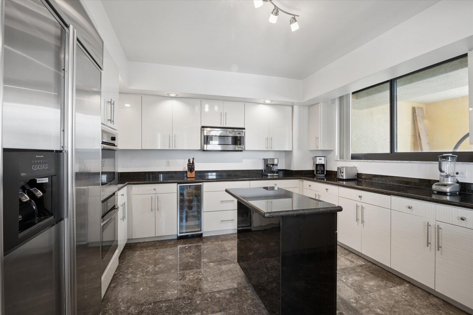 110 N Federal Highway, Unit PH 3, Fort Lauderdale, FL 33301 Photo
