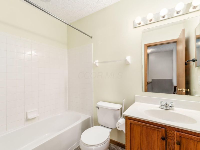 1376 Phlox Avenue, Unit 180, Blacklick, OH 43004 Photo 10
