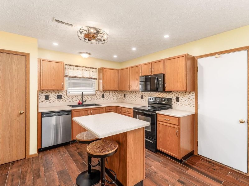 1376 Phlox Avenue, Unit 180, Blacklick, OH 43004 Photo 8