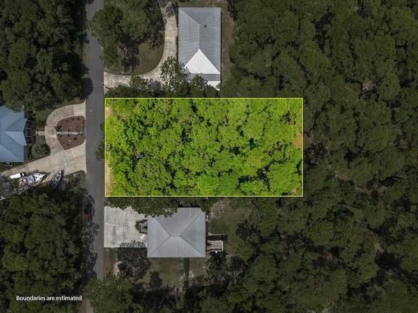 126 Epinet Street, Dauphin Island, AL 36528
