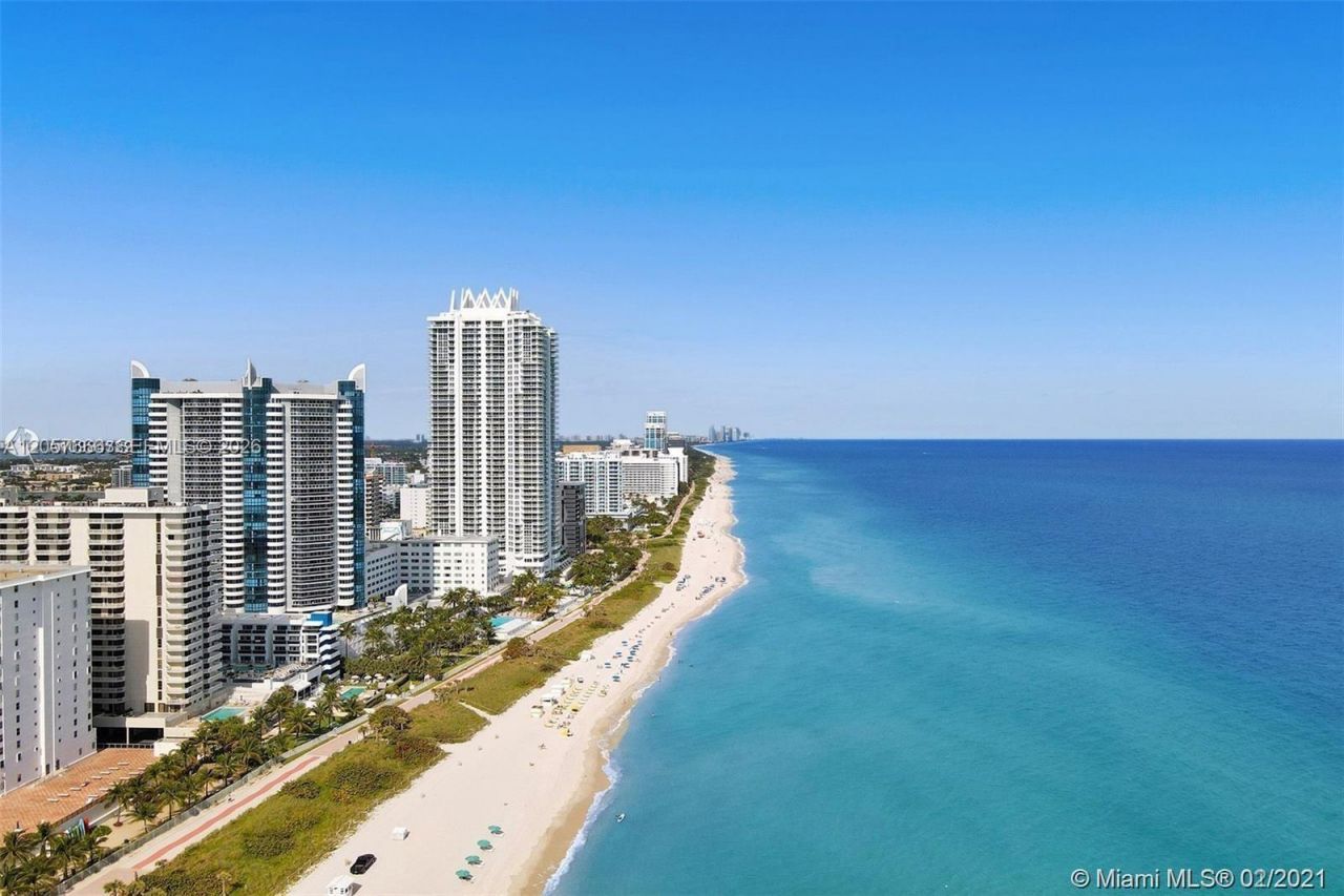6301 Collins Ave, Unit 1504, Miami Beach, FL 33141 Photo