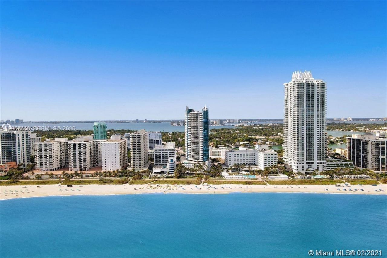 6301 Collins Ave, Unit 1504, Miami Beach, FL 33141 Photo