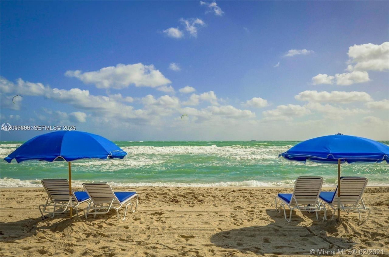 6301 Collins Ave, Unit 1504, Miami Beach, FL 33141 Photo