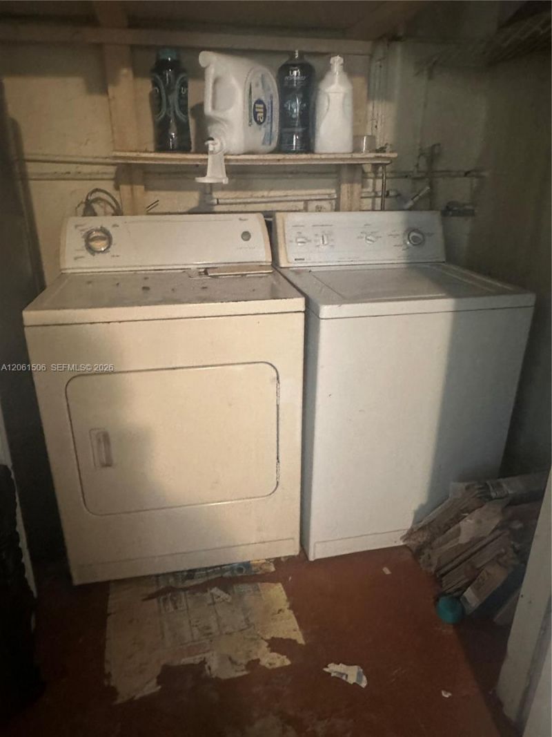 62 Spinning Wheel Ln, Tamarac, FL 33319 Photo