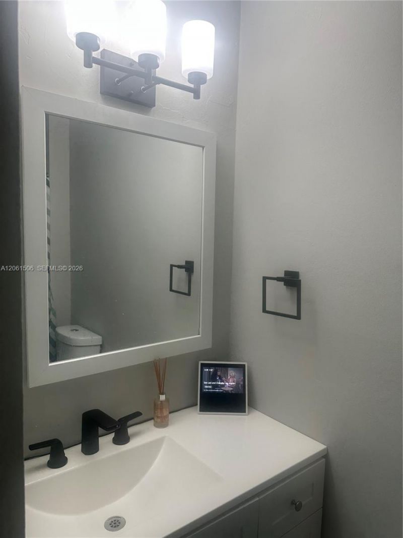 62 Spinning Wheel Ln, Tamarac, FL 33319 Photo