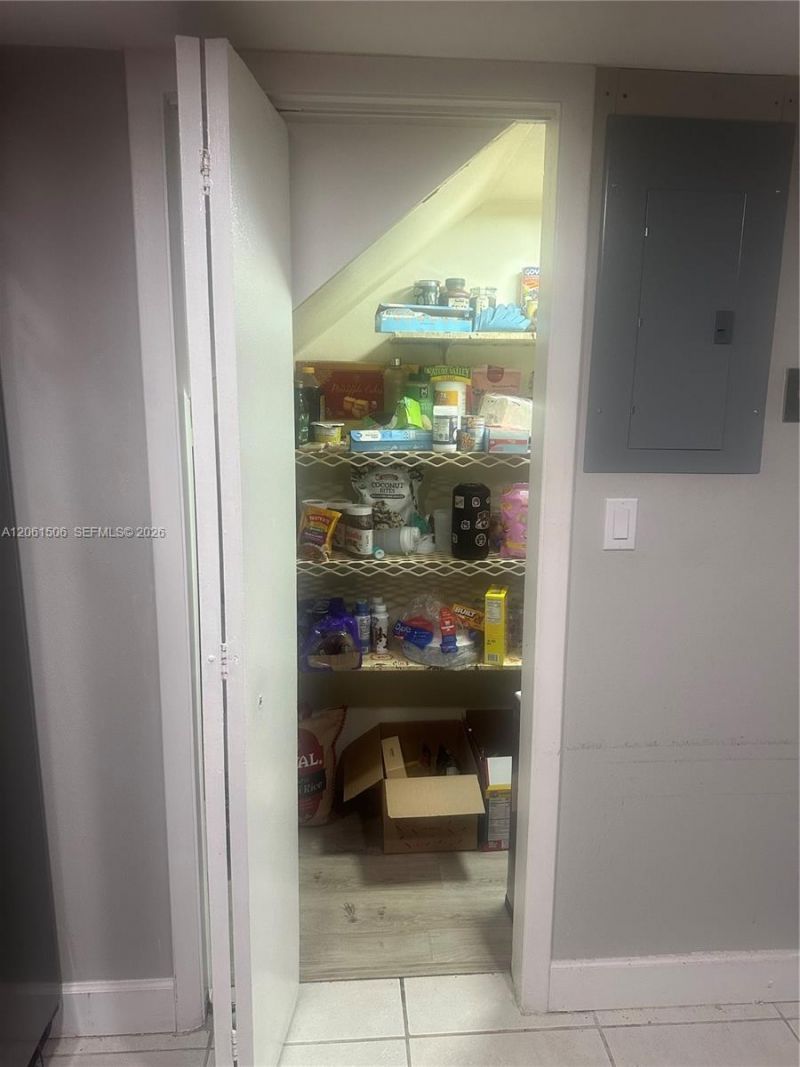 62 Spinning Wheel Ln, Tamarac, FL 33319 Photo