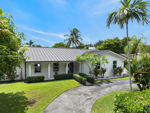 16840 SW 87th Ave , Palmetto Bay, FL 33157