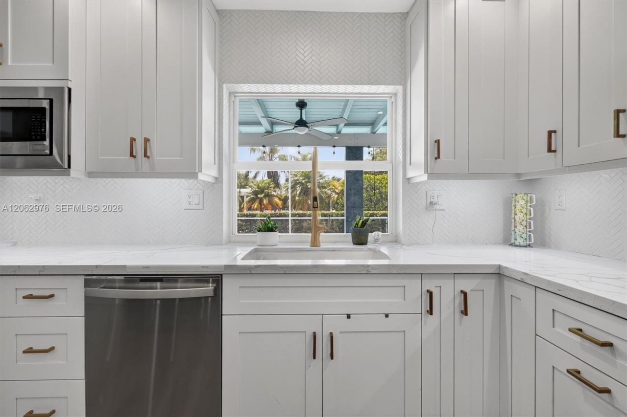 16840 SW 87th Ave, Palmetto Bay, FL 33157 Photo