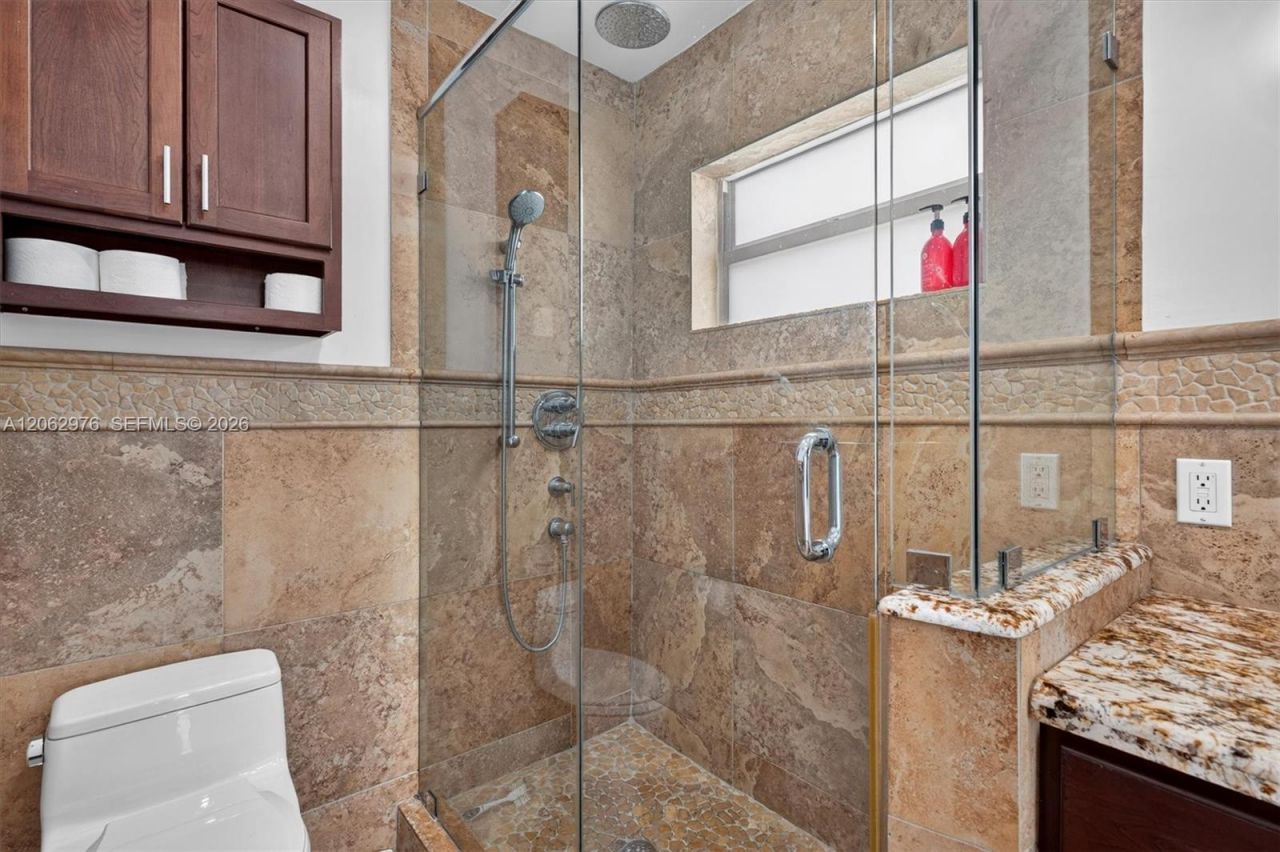 16840 SW 87th Ave, Palmetto Bay, FL 33157 Photo