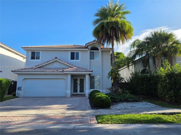 10797 NW 73rd Ter , Doral, FL 33178