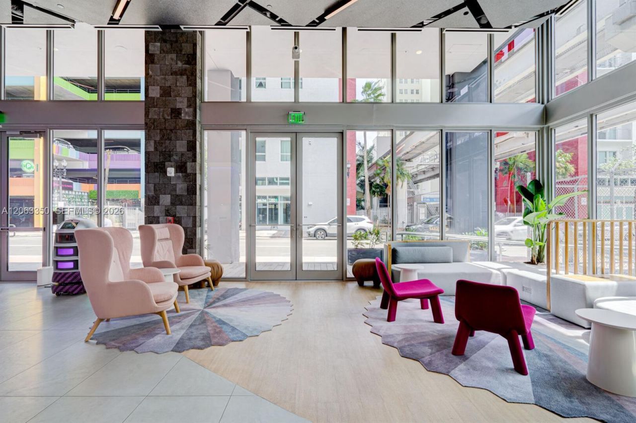227 NE 2nd St, Unit 2500, Miami, FL 33132 Photo