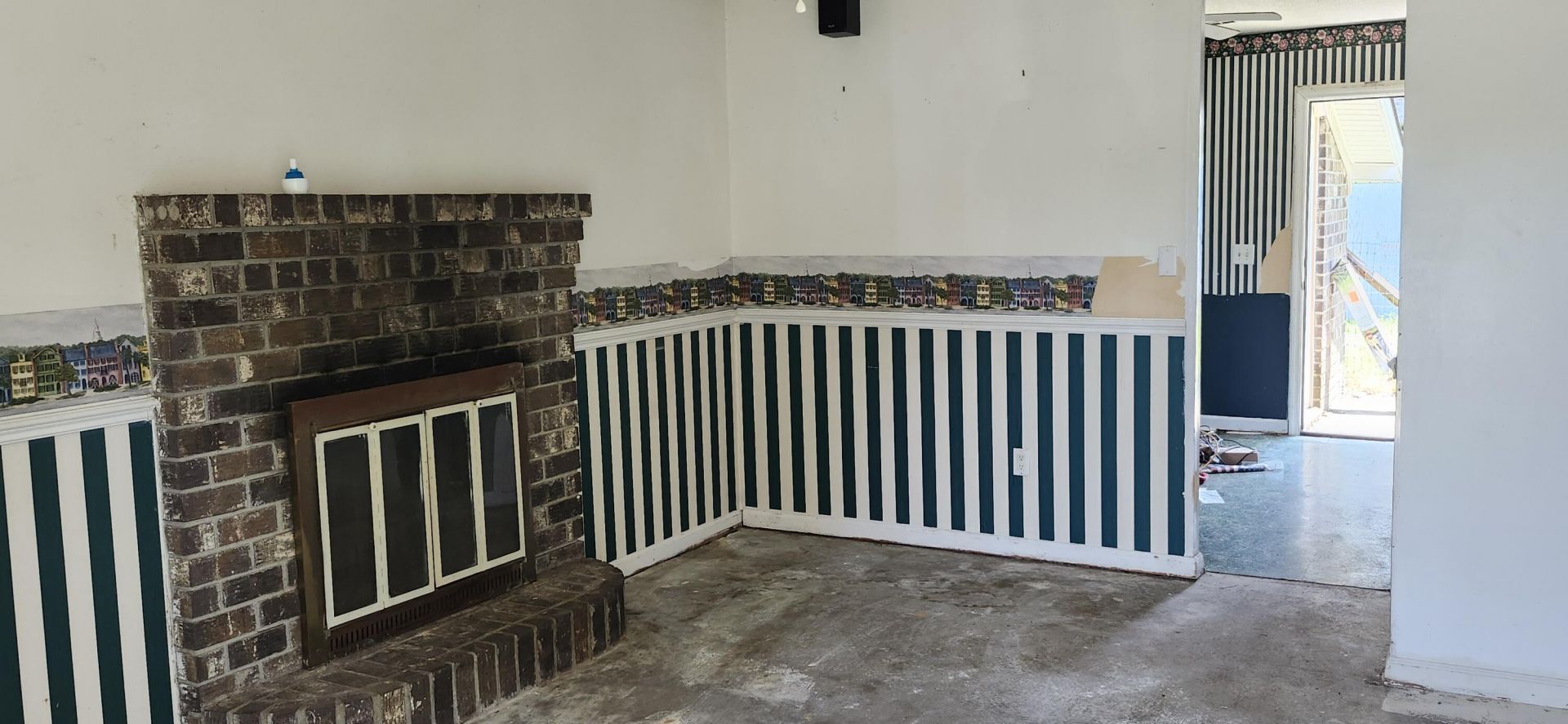 12 Ferncliff Way Photo 4