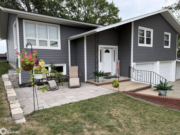 1602 Northgate Drive, Corning, IA 50841