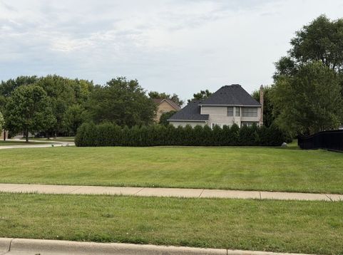Main Photo