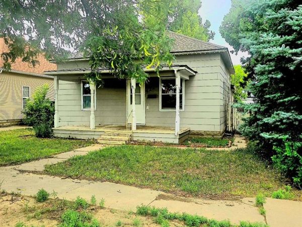 422 Chestnut Street , Sterling, CO 80751