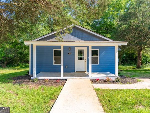 808 Davis Street, Monroe, GA 30655