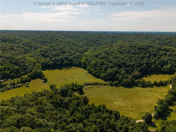 1586 Duncan Creek Road, Gallipolis Ferry, WV 25515