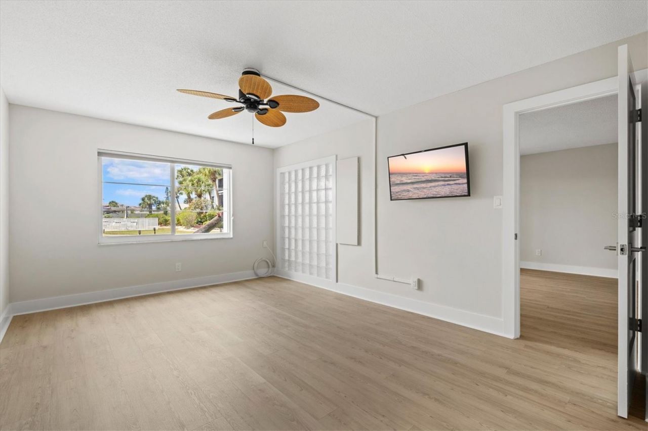 5600 Beach Way Drive, Unit 109, Sarasota, FL 34242 Photo