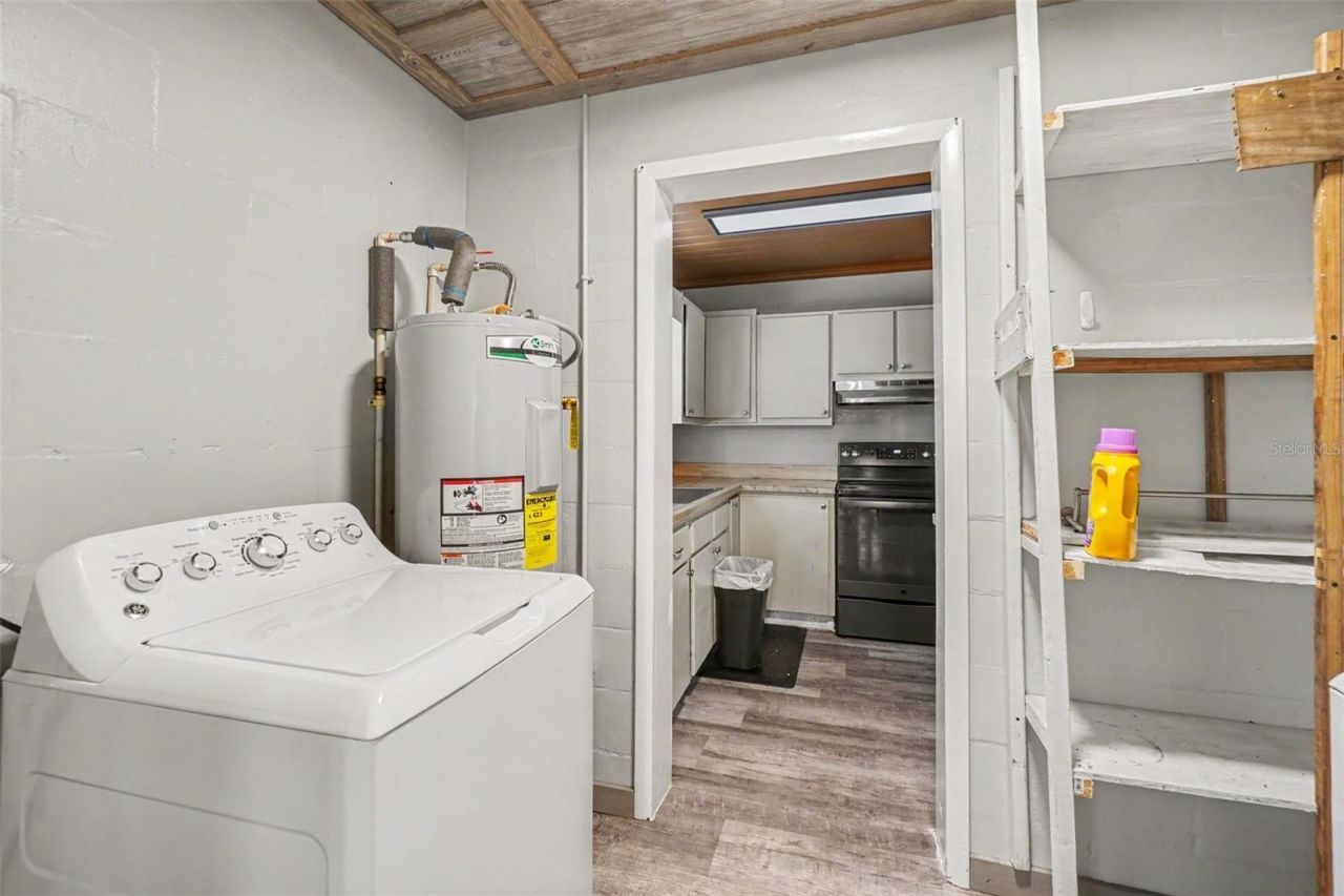 415 Lake June Road, Lake Placid, FL 33852 Photo