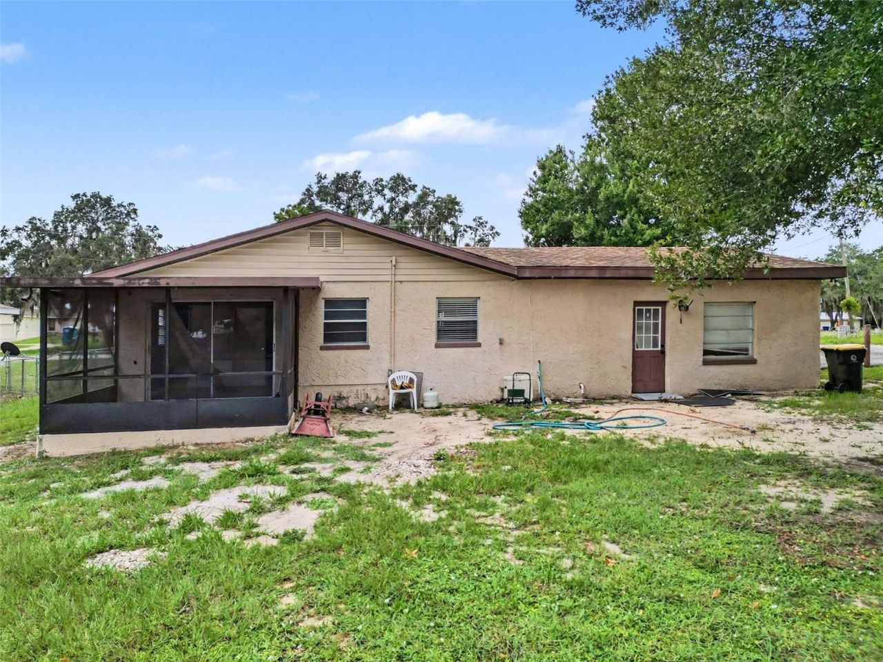 415 Lake June Road, Lake Placid, FL 33852 Photo