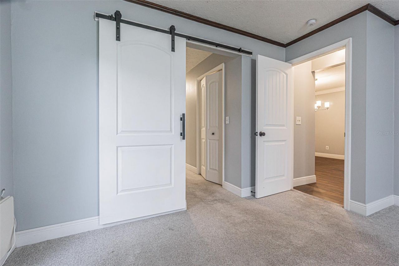 9217 Kingsridge Drive, Temple Terrace, FL 33637 Photo