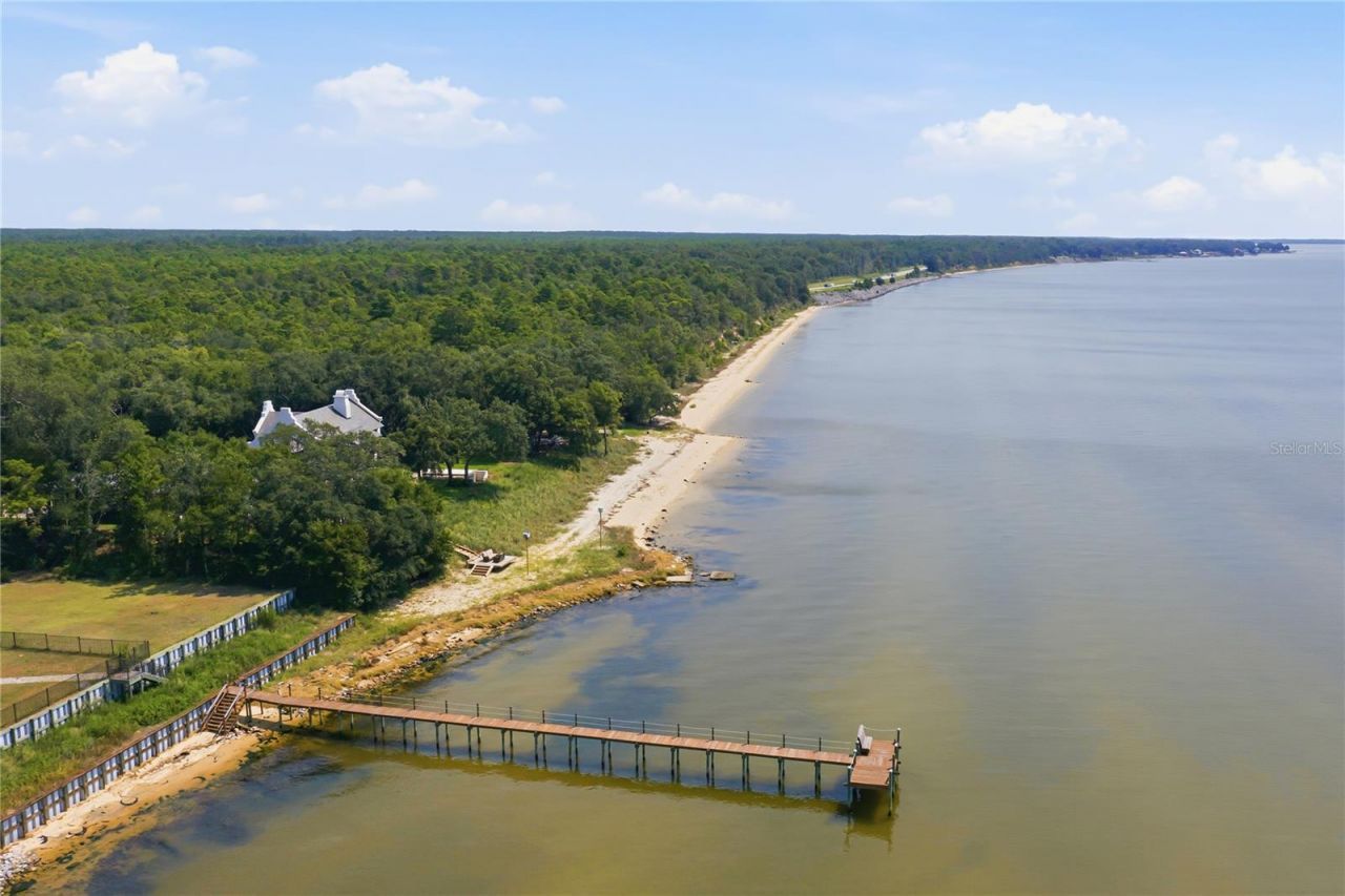 Marina Court, Niceville, FL 32578 Photo
