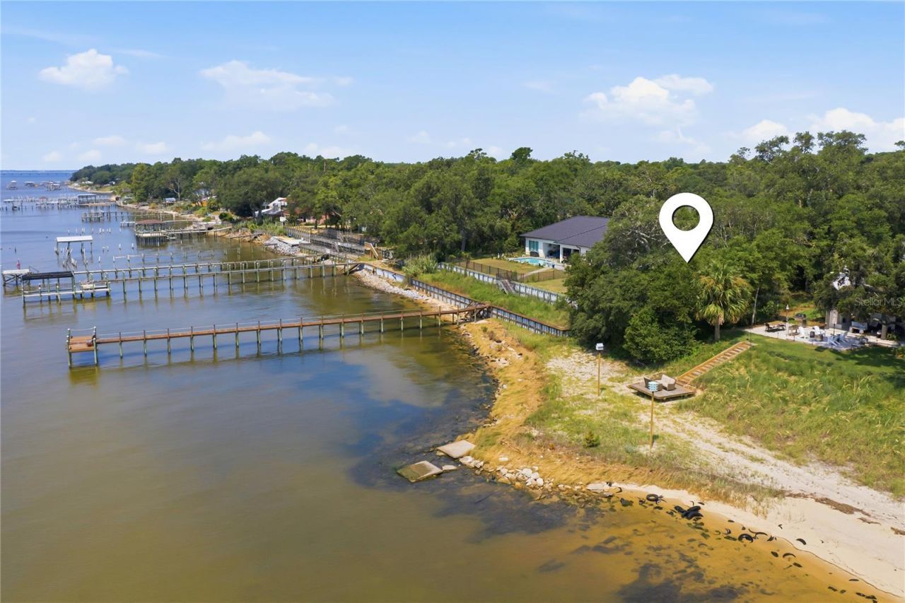 Marina Court, Niceville, FL 32578 Photo