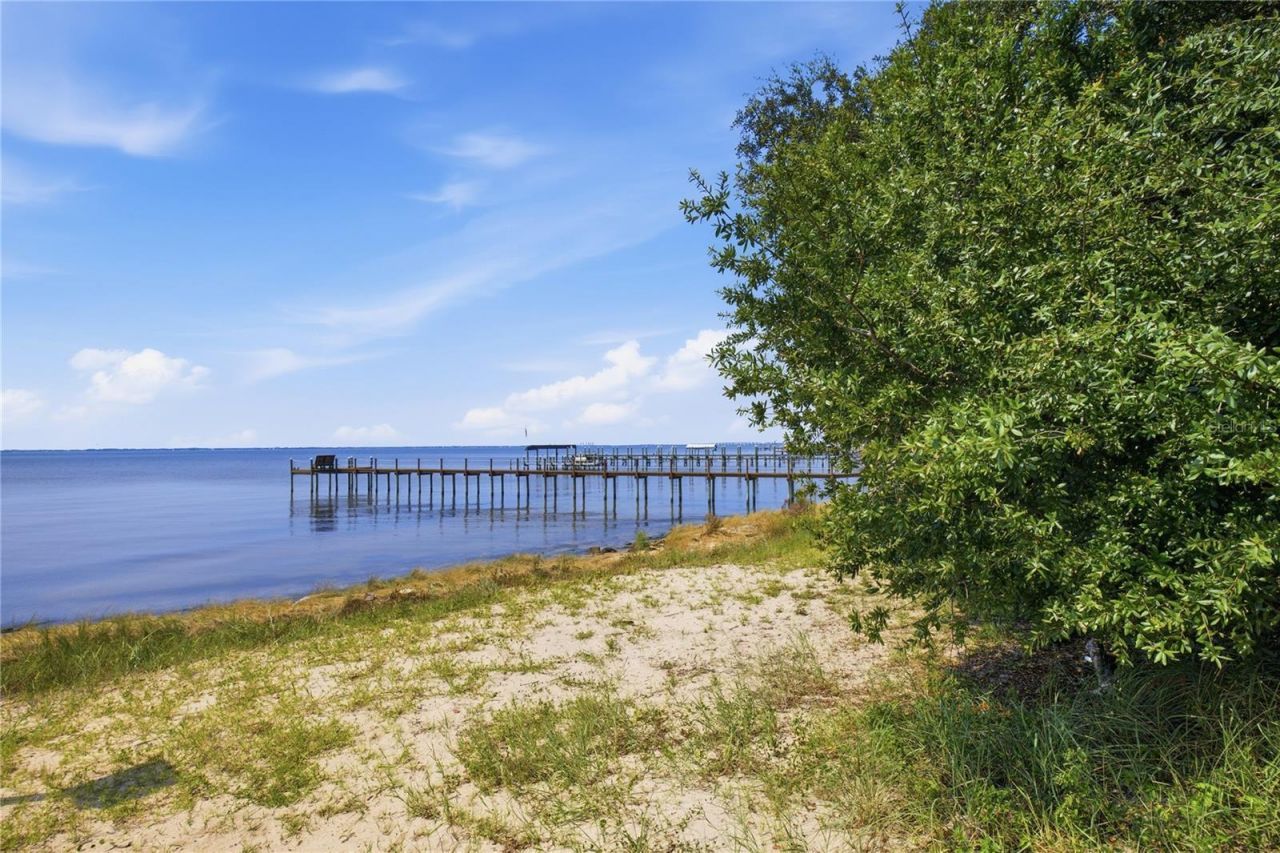 Marina Court, Niceville, FL 32578 Photo