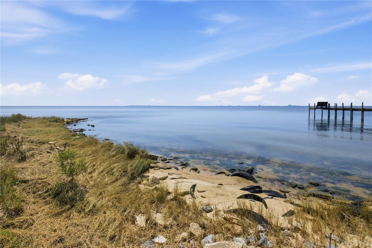 Marina Court, Niceville, FL 32578 Photo