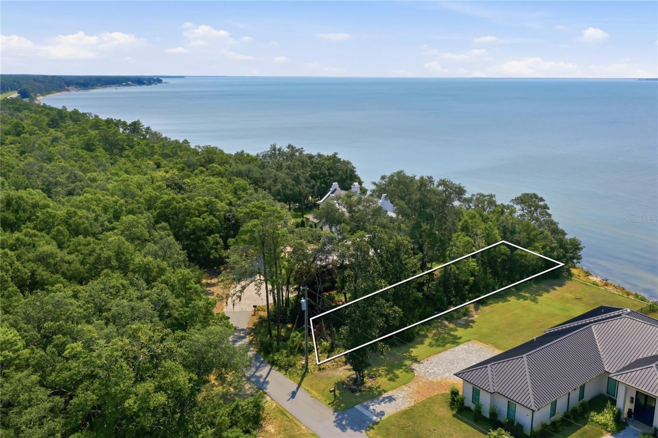 Marina Court, Niceville, FL 32578 Photo