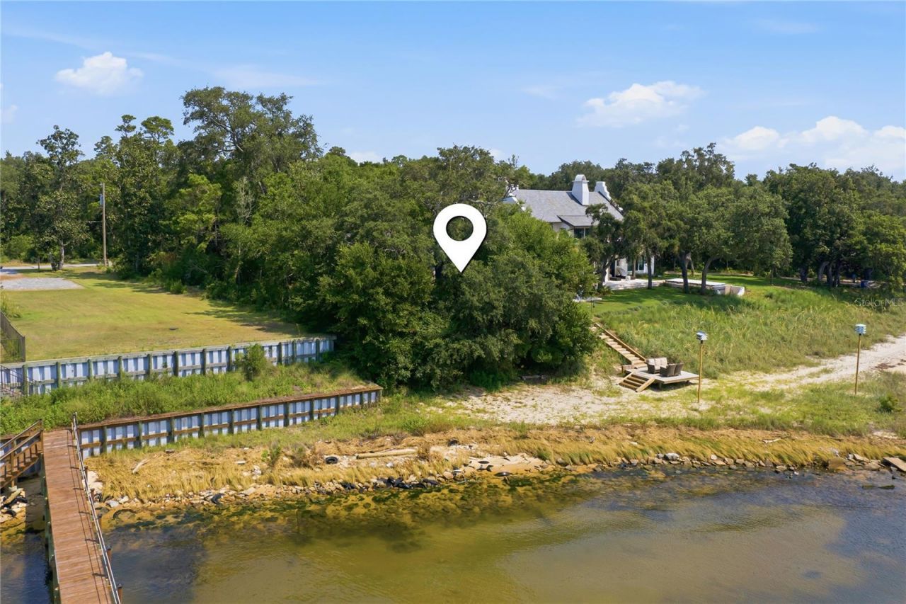 Marina Court, Niceville, FL 32578 Photo