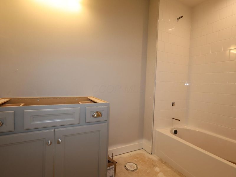 1686 Angelo Lane, Delaware, OH 43015 Photo 18